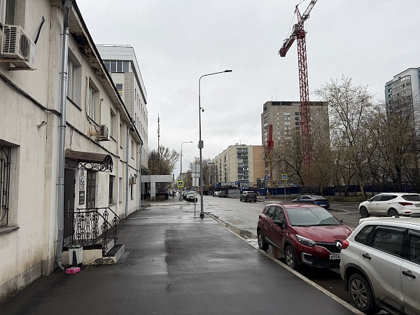 Октябрьская, д. 80с1 566 кв.м