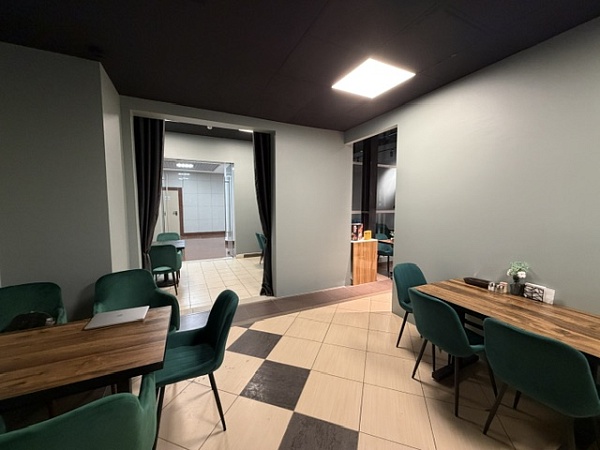 БЦ W plaza 125 кв