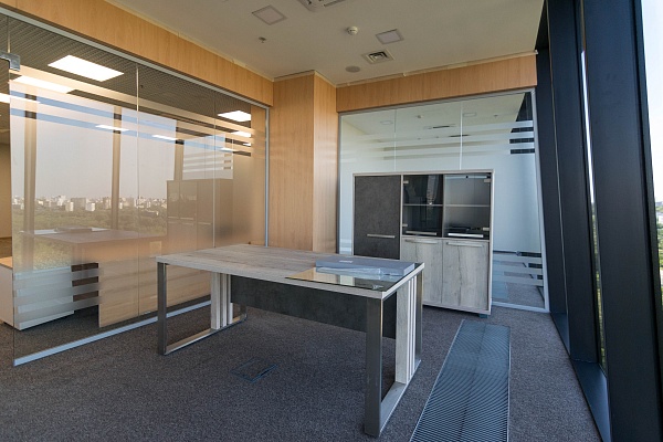 Офис 200 кв.м. с мебелью в БЦ Лотос (класс А)