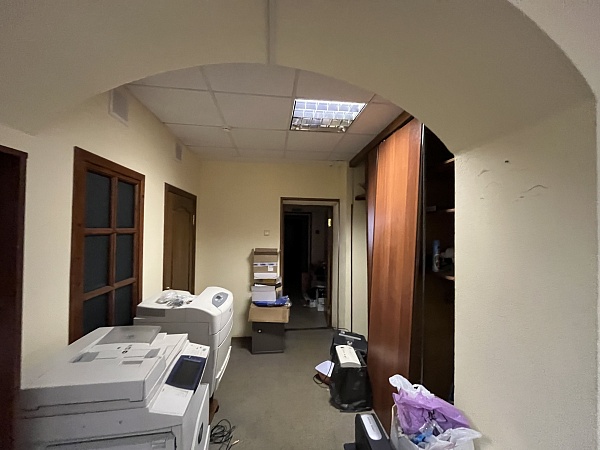 Октябрьская, д. 80с1 313 кв.м